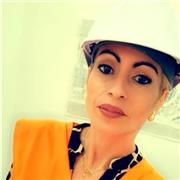 Ingeniera Técnica de Obras Públicas, dinámica y divertida. Con experiemcia en la enseñanza para cualquier edad.